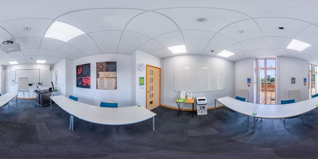 Exeter University Virtual Tour | Simple Text and Image Version